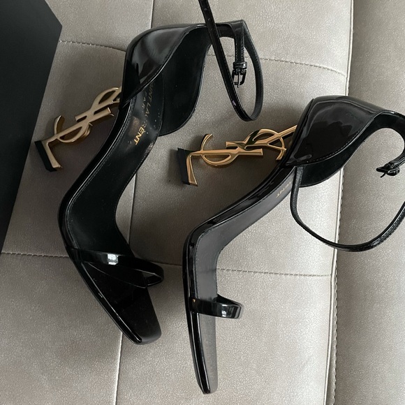 YSL heel only worn once